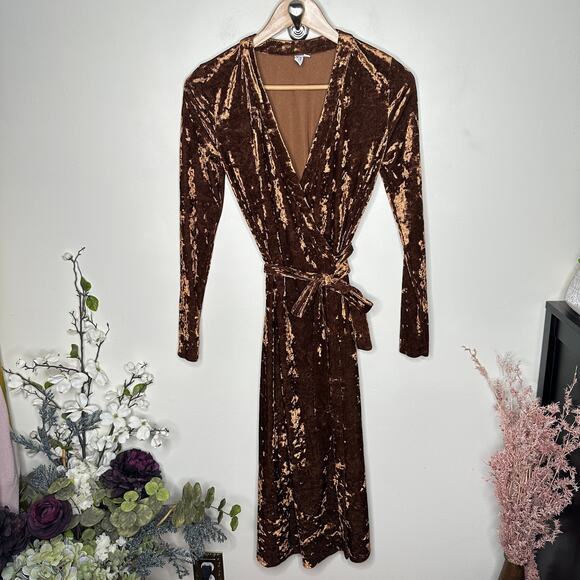 & OTHER STORIES Crushed Velvet Long Sleeve Wrap Midi Dress Brown Sz 0 {AA46} - Picture 3 of 6